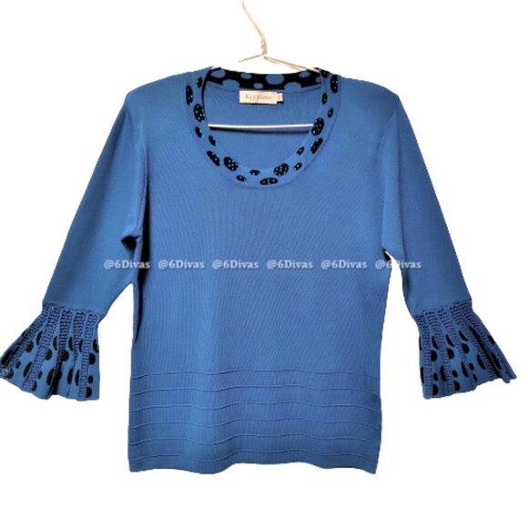 Blue Long Sleeved Blouse Top Applique Accents - Picture 2 of 12